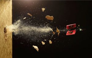 Ngành công nghiệp nội dung truyền hình, chủ yếu là quảng cáo, là một trong những lĩnh vực chuyên dùng máy quay có hiệu ứng Slow Motion