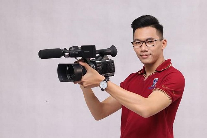 Video quảng cáo ảnh hưởng bởi năng lực người quay phim Video quảng cáo ảnh hưởng bởi năng lực người quay phim